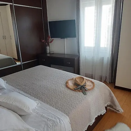 Apartament By The Sea - 23144 Trogir